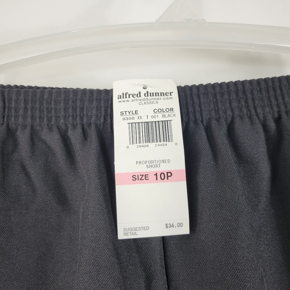 Alfred Dunner Classic Black Pants Size 10P - Picture 5 of 7